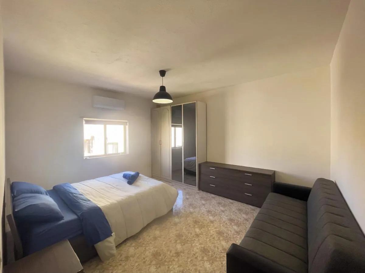 Apartment Urban Comfort Gzira 4 Bedroom Flat